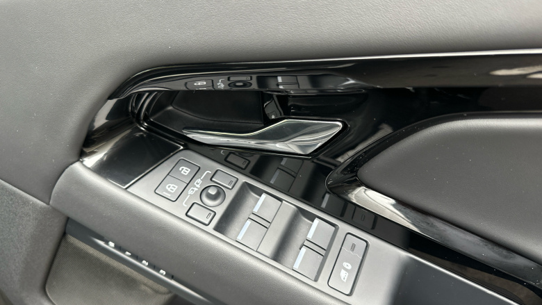 Land Rover Range Rover Evoque 2.0 D200 Dynamic HSE 5dr Auto Diesel Hatchback